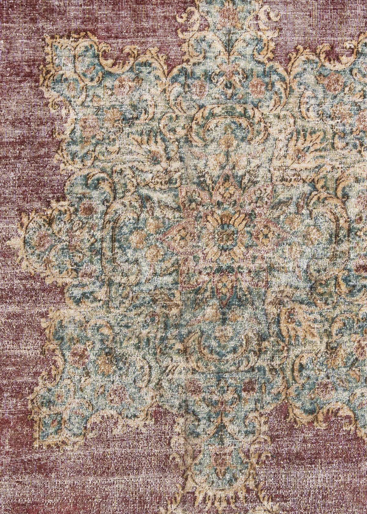 451 x 243 Vintage Royal