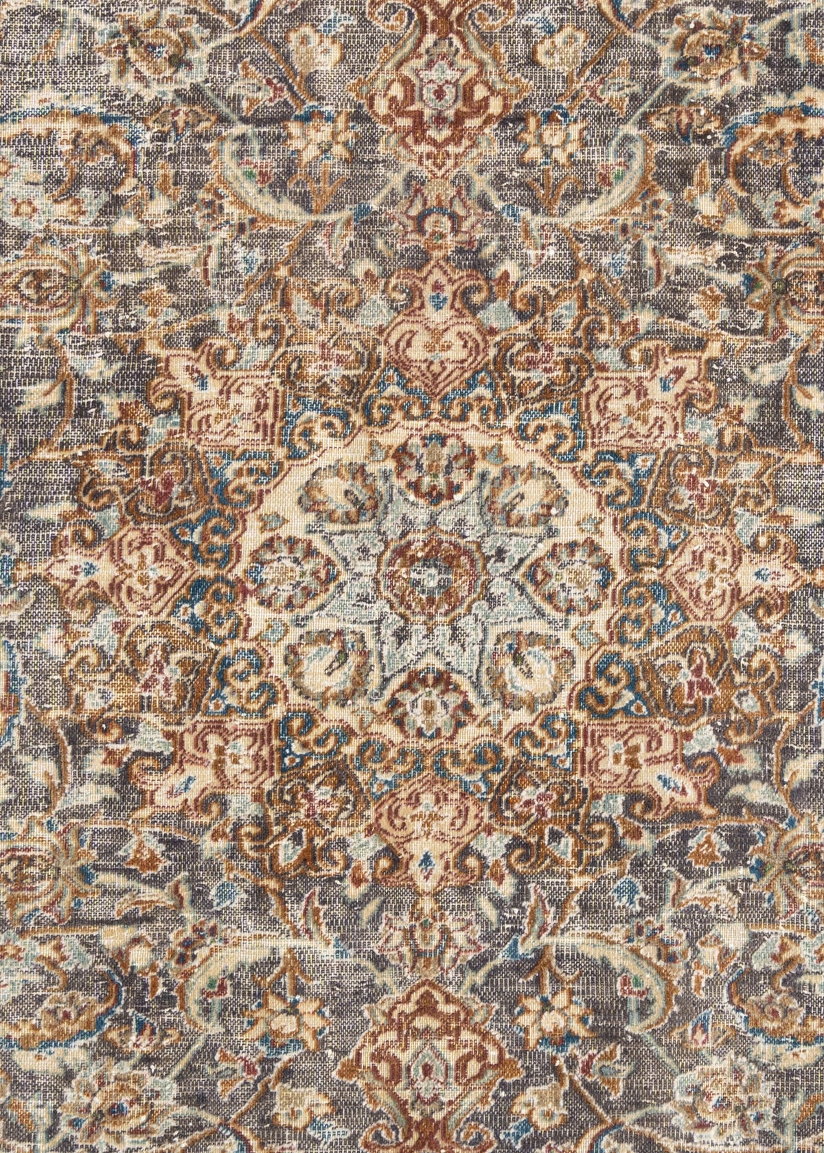285 x 204 Vintage Royal