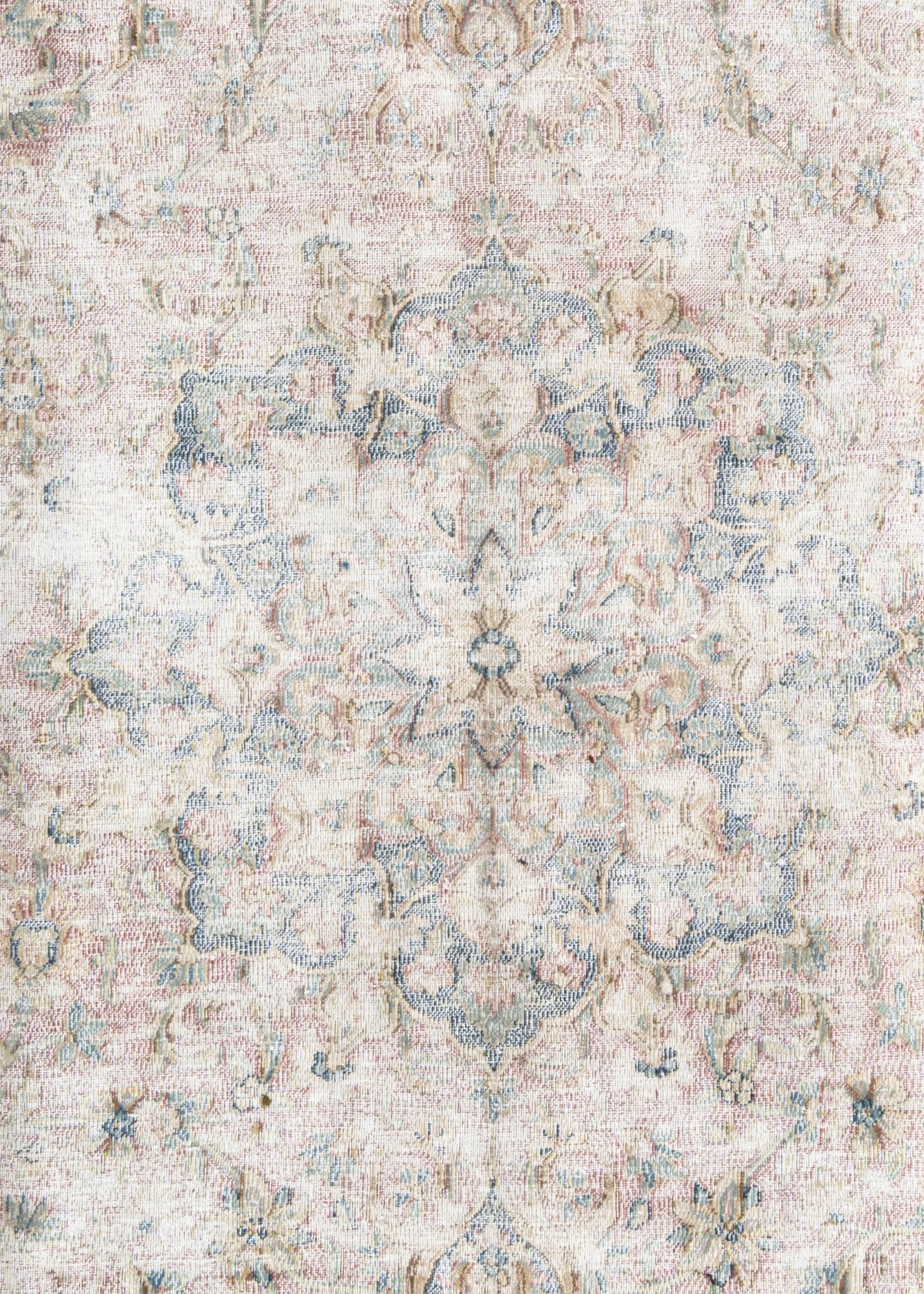326 x 244 Vintage Royal