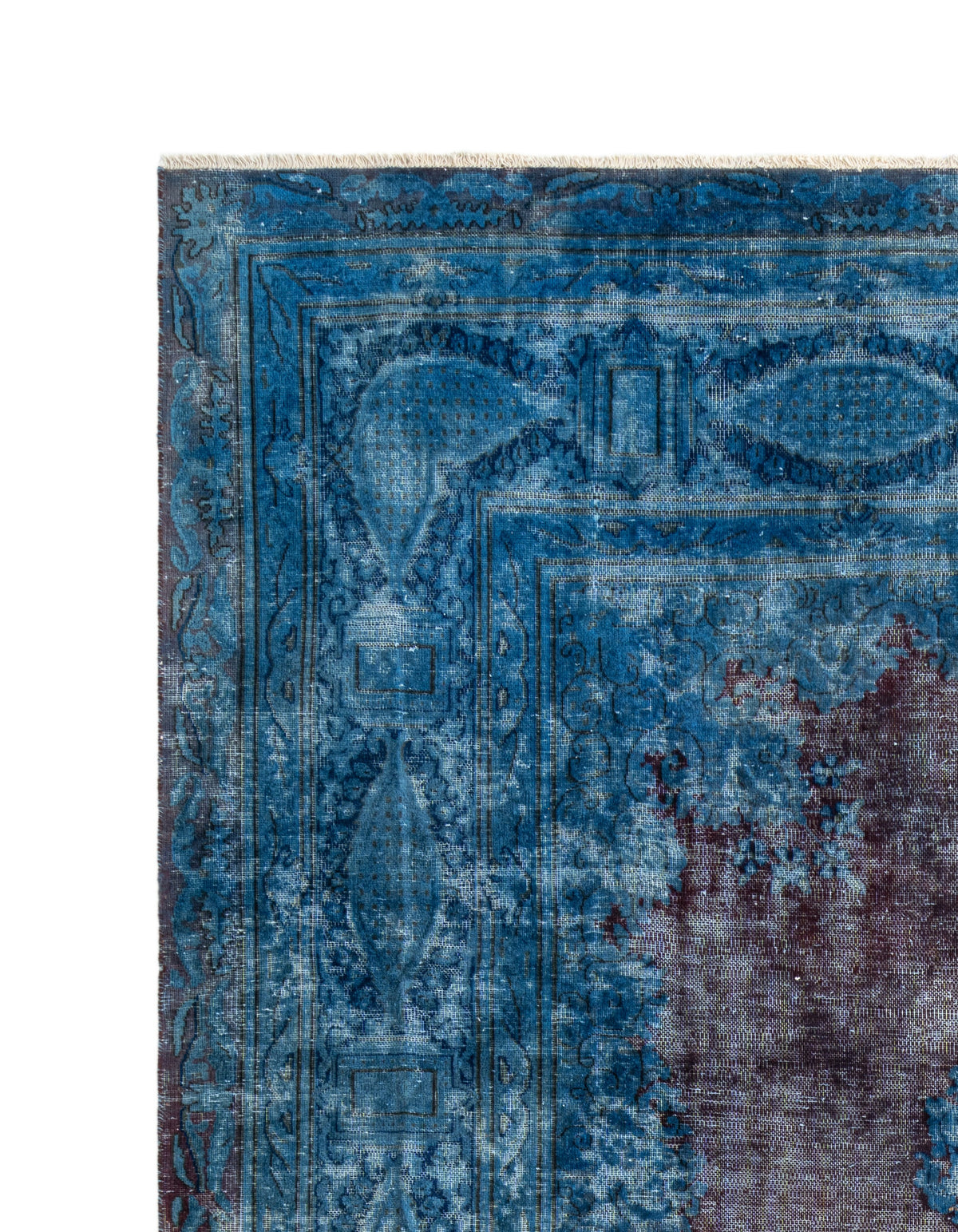 338 x 238 Vintage Royal