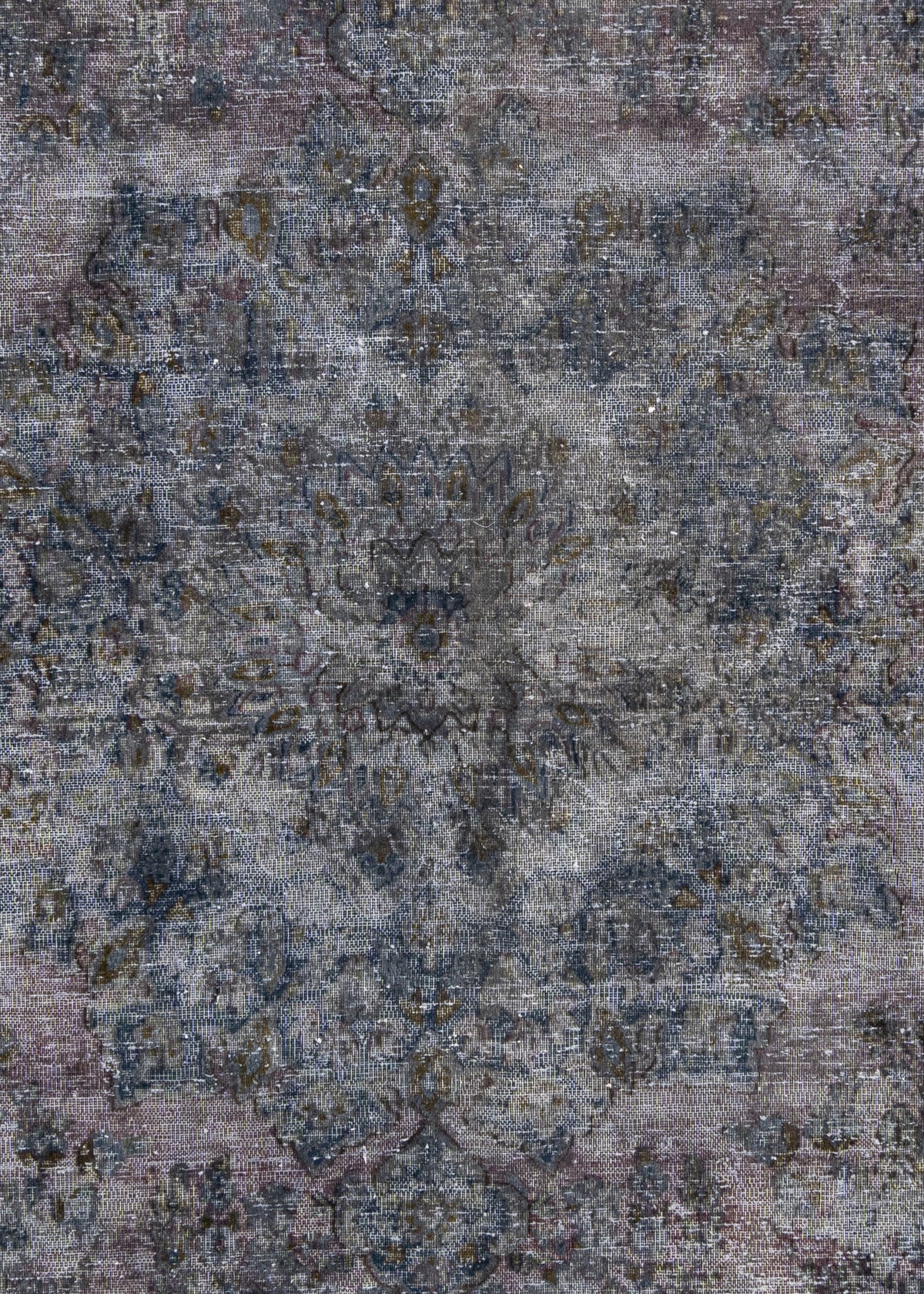 418 x 296 Vintage Royal
