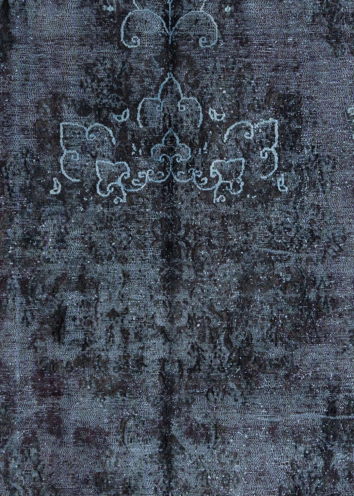 396 x 297 Vintage Royal