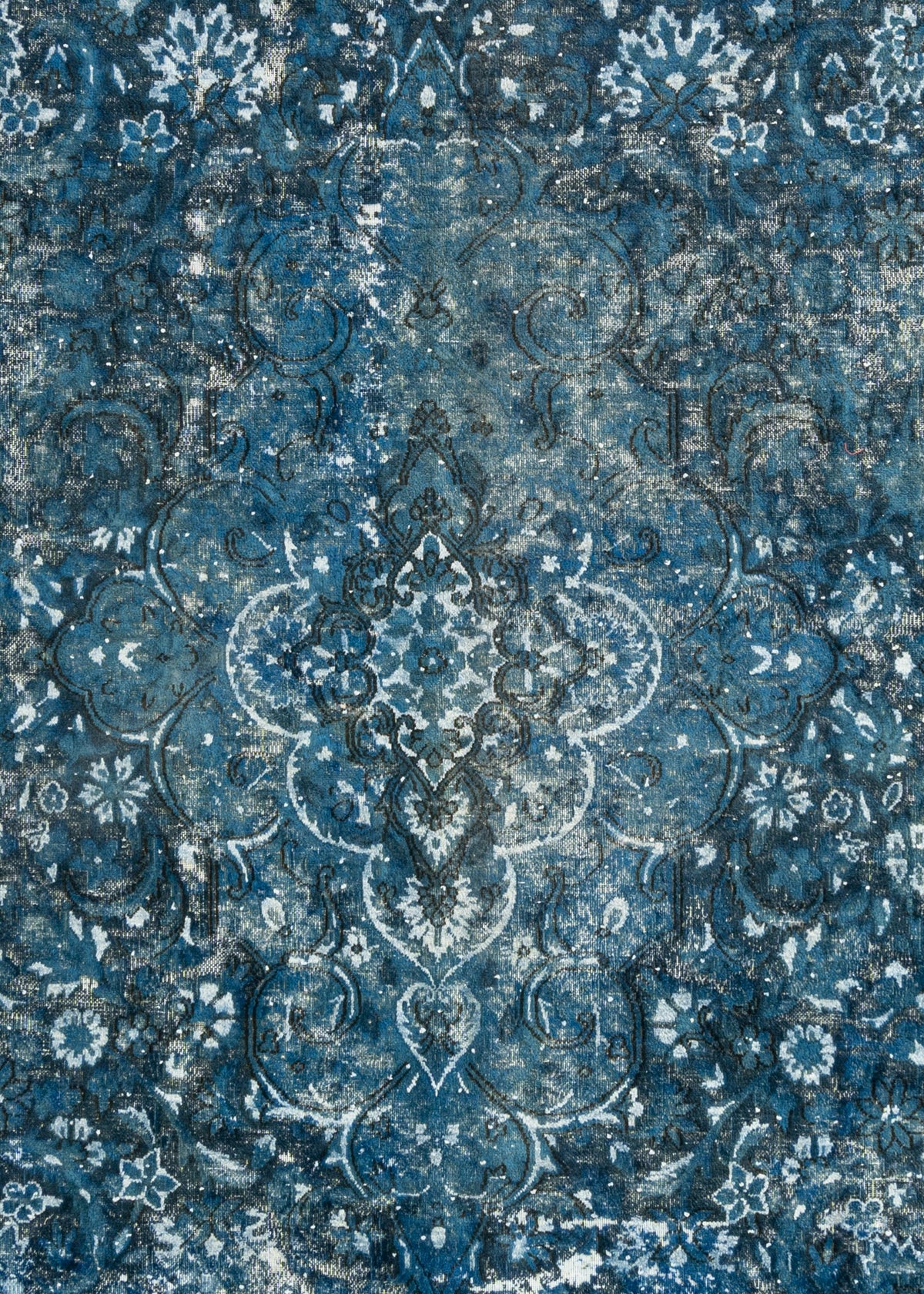365 x 261 Vintage Royal