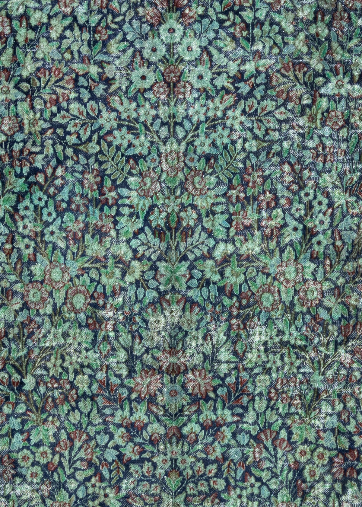 390x293 Vintage Royal
