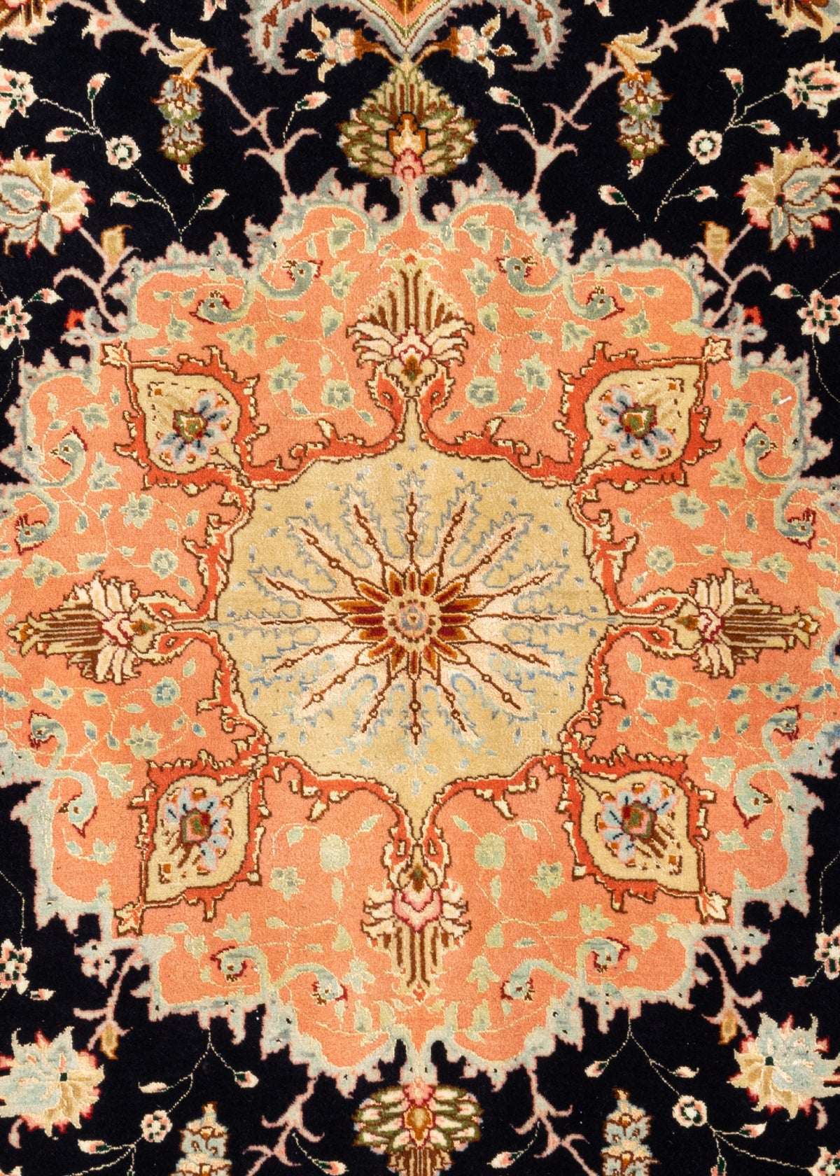 246 x 166 Täbriz mit Seide