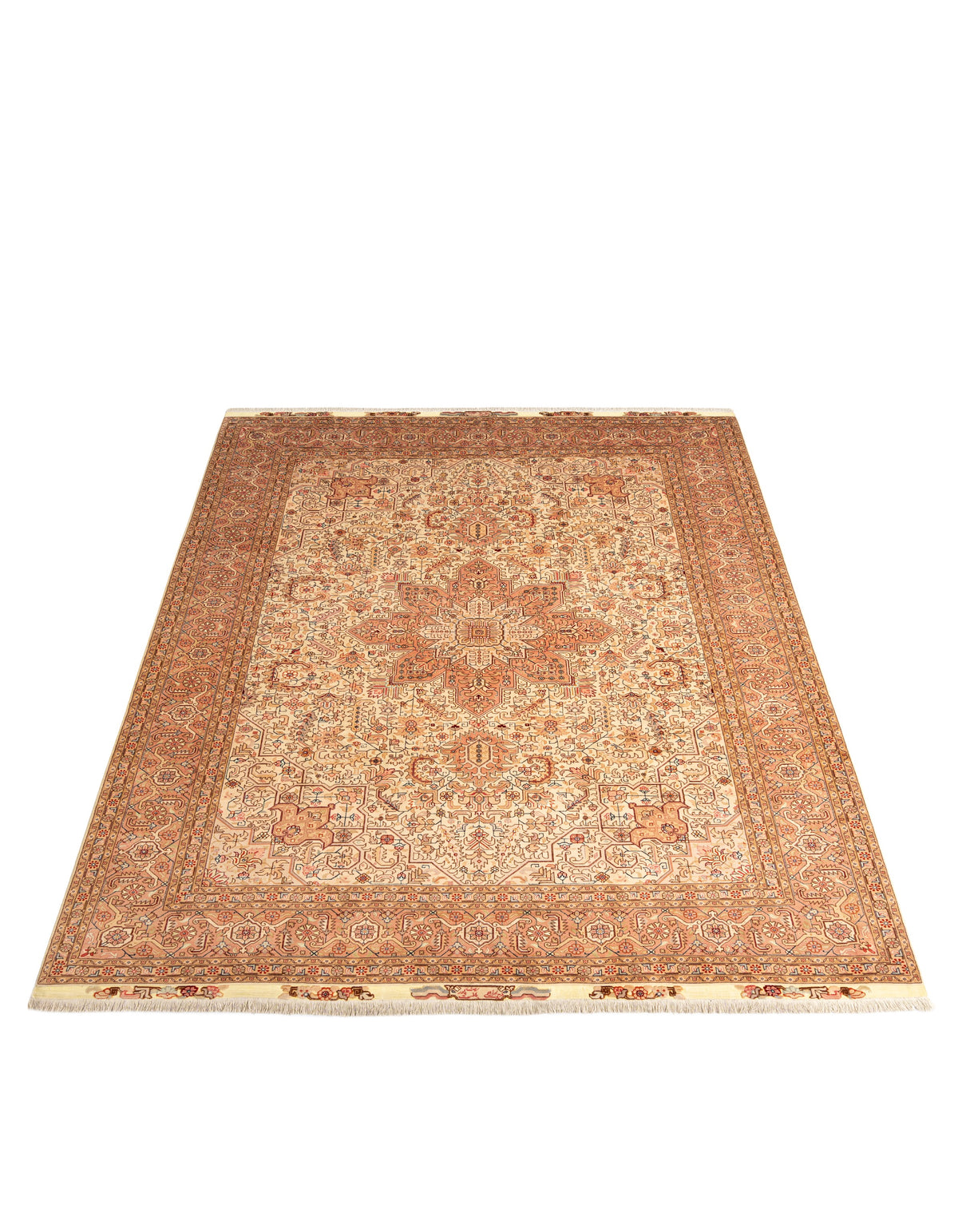 370x250 Tabriz avec soie
