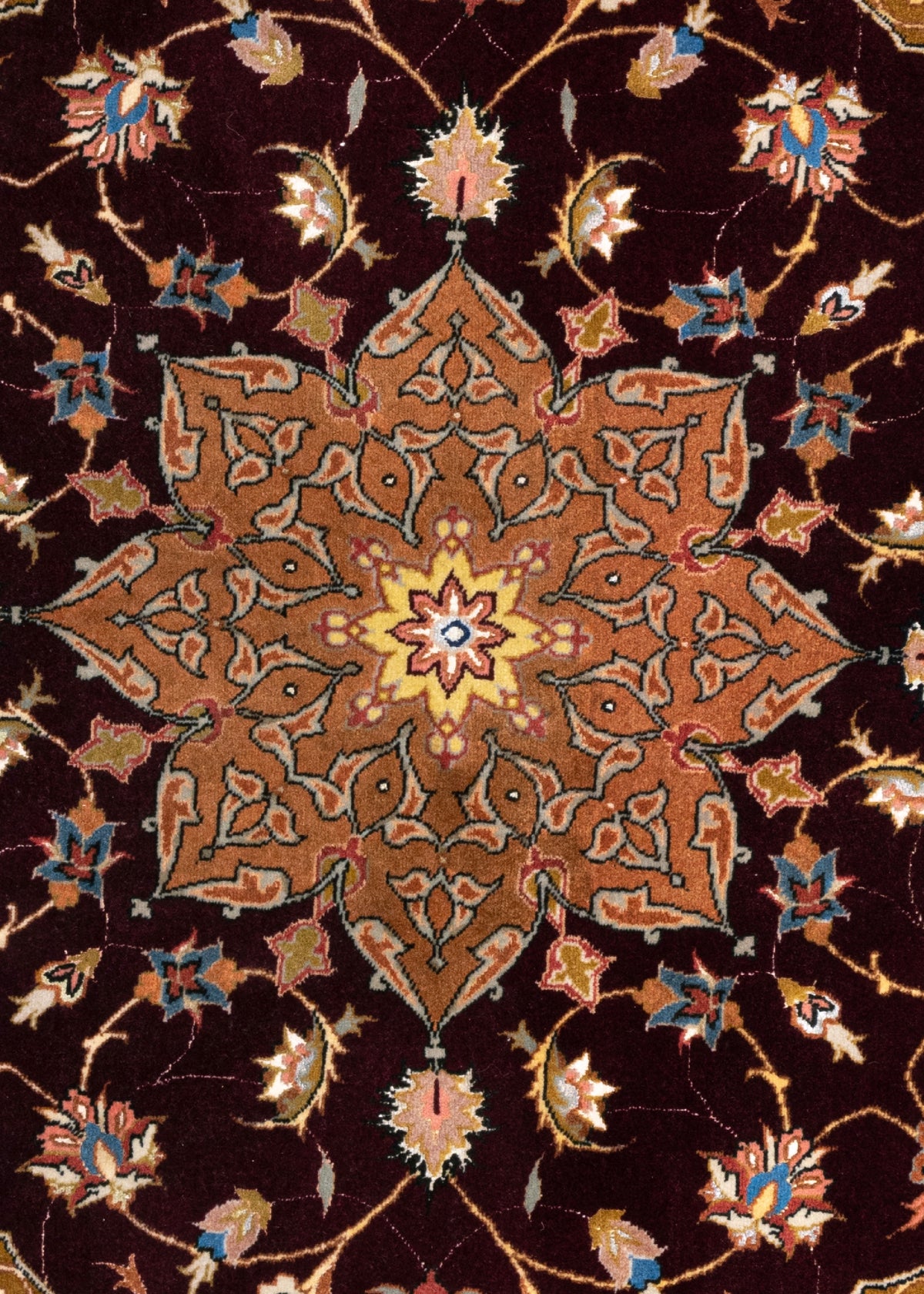 102 x 102 Täbriz mit Seide