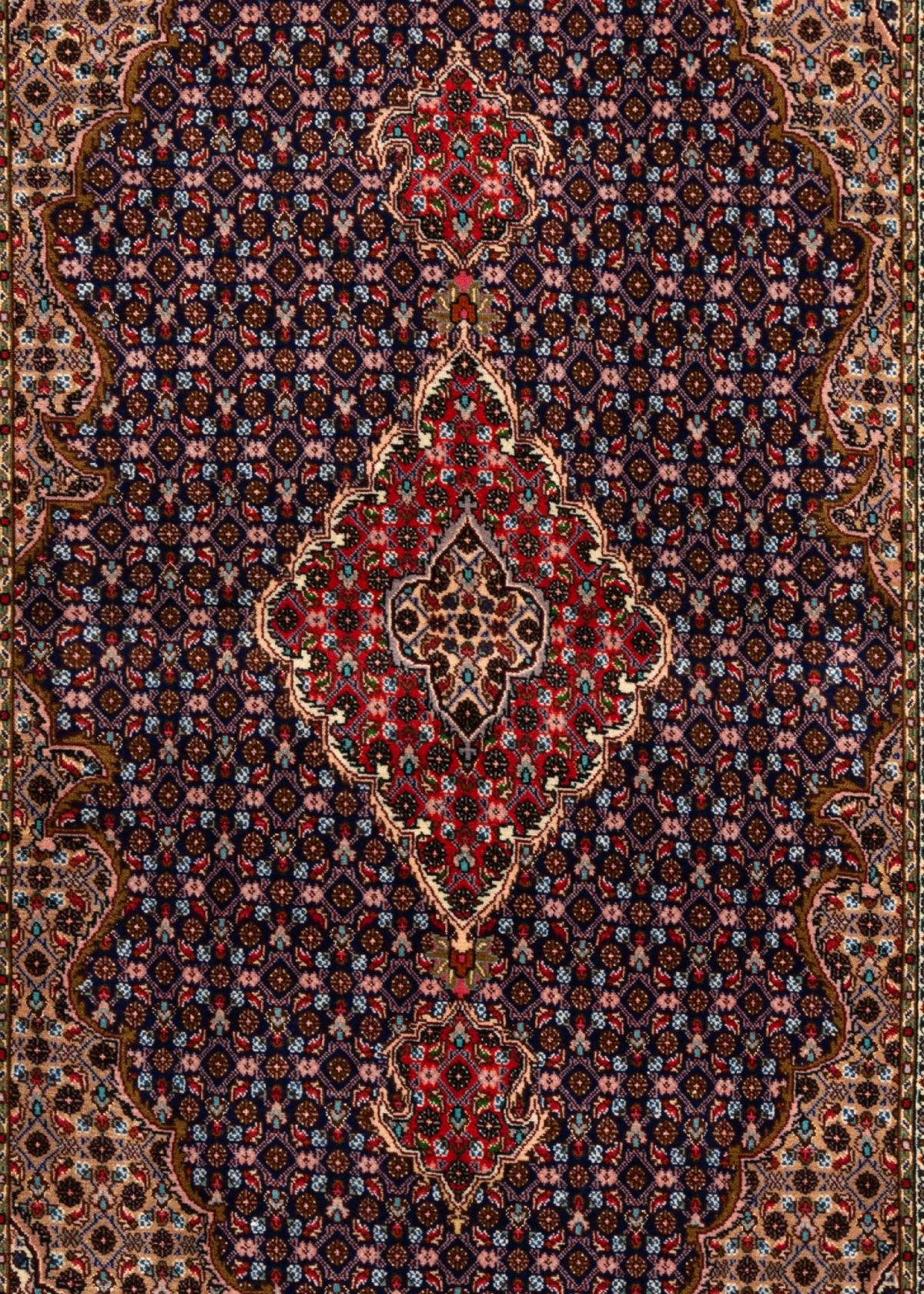 151 x 103 Täbriz Mahi