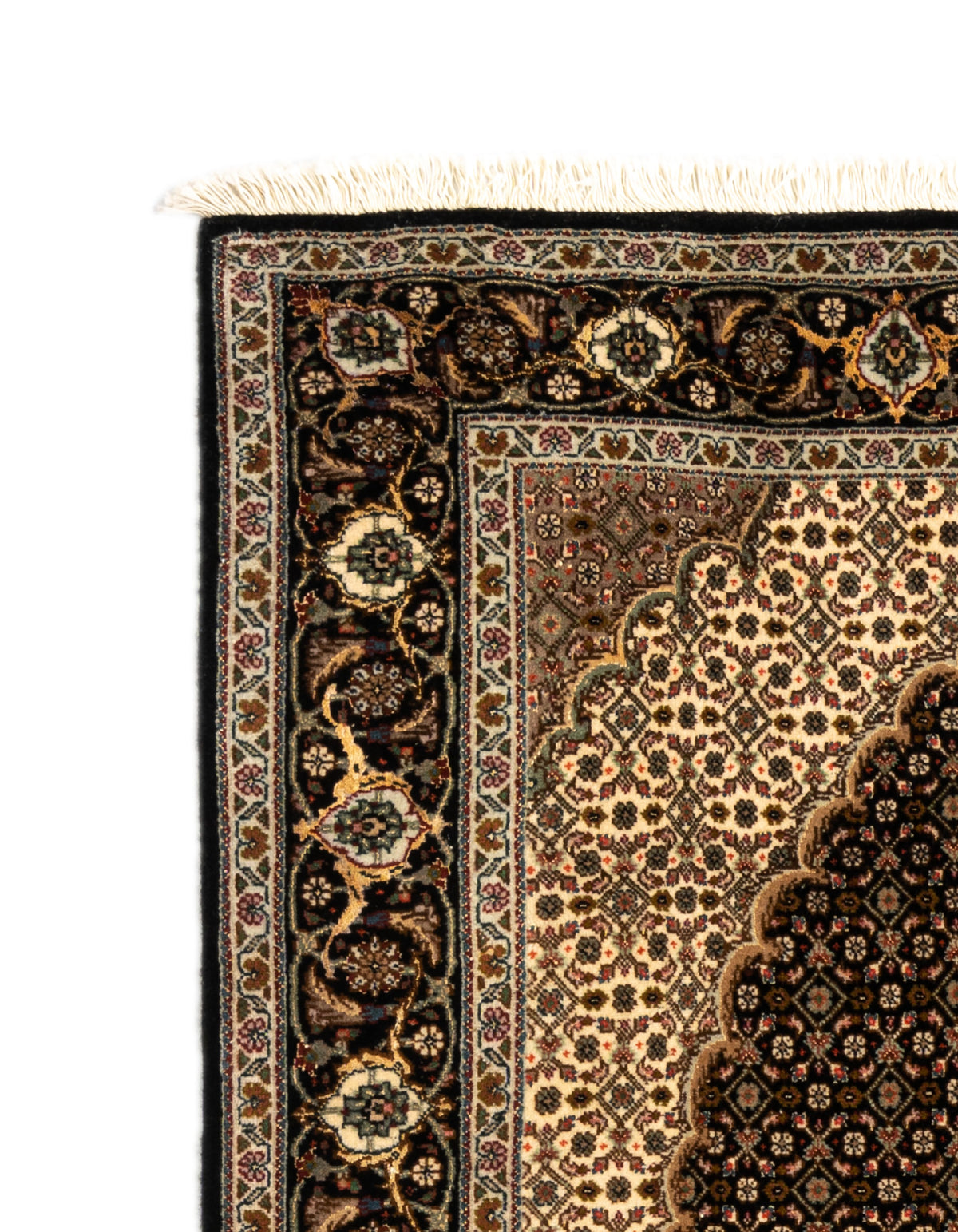 152x107 Tabriz Mahi