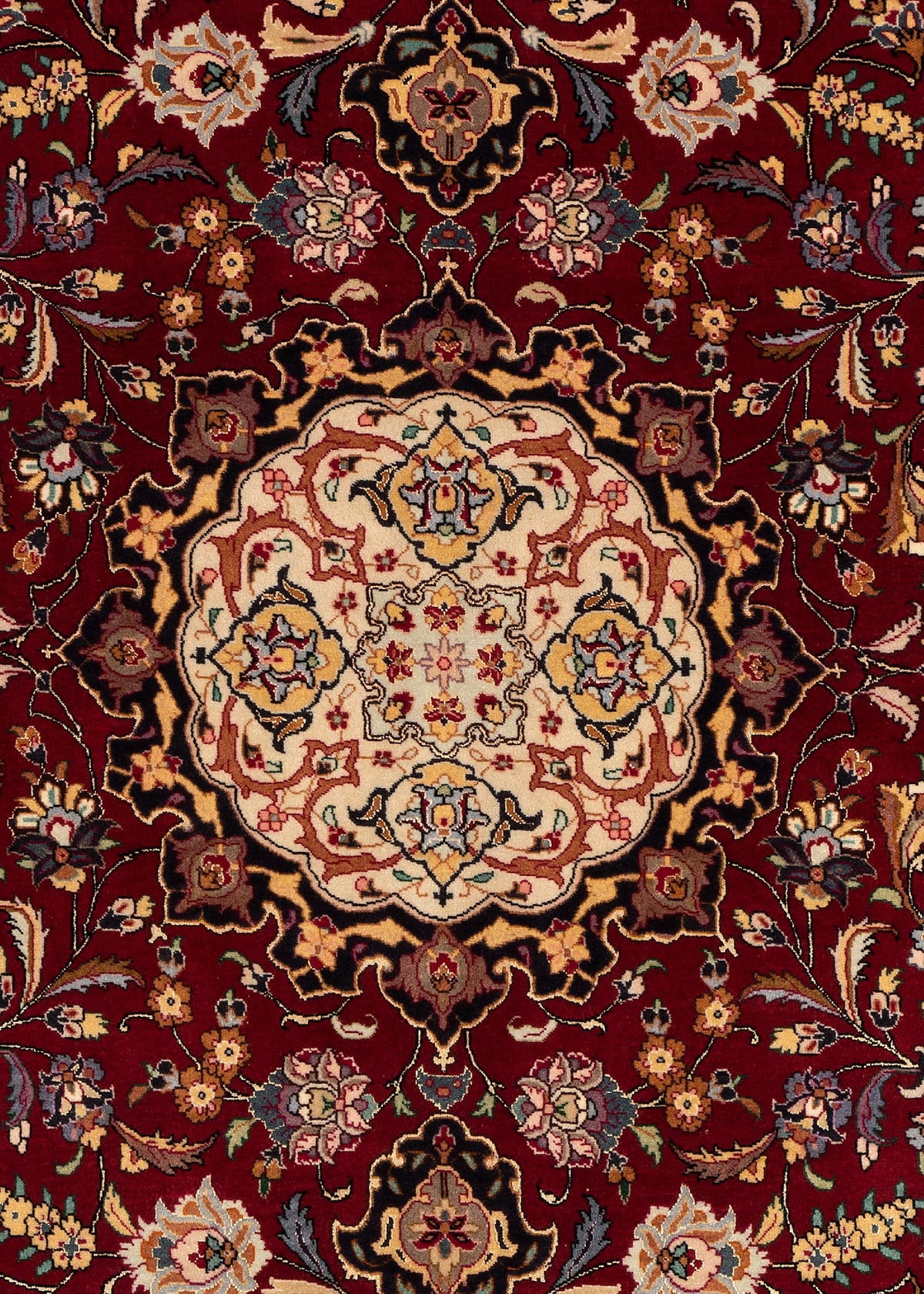 210 x 151 Täbriz mit Seide