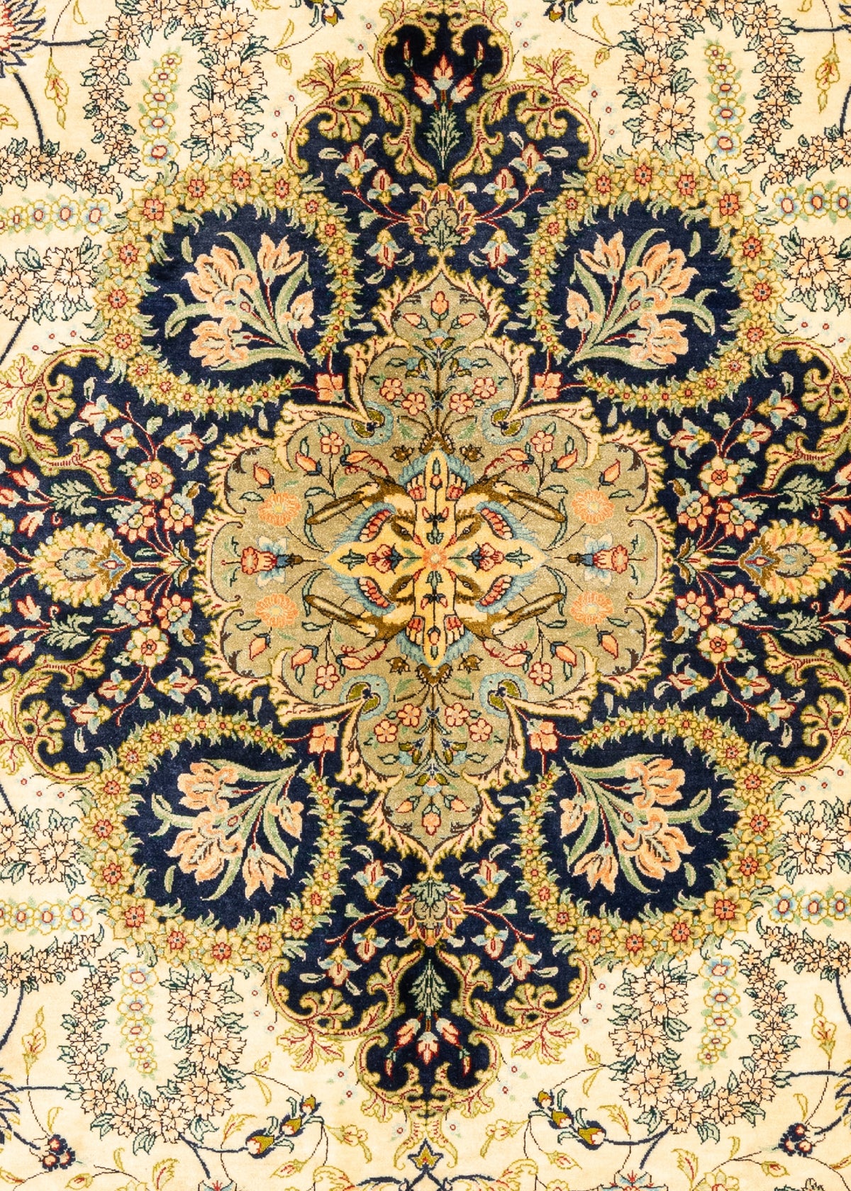 300 x 197 Ghom Seide
