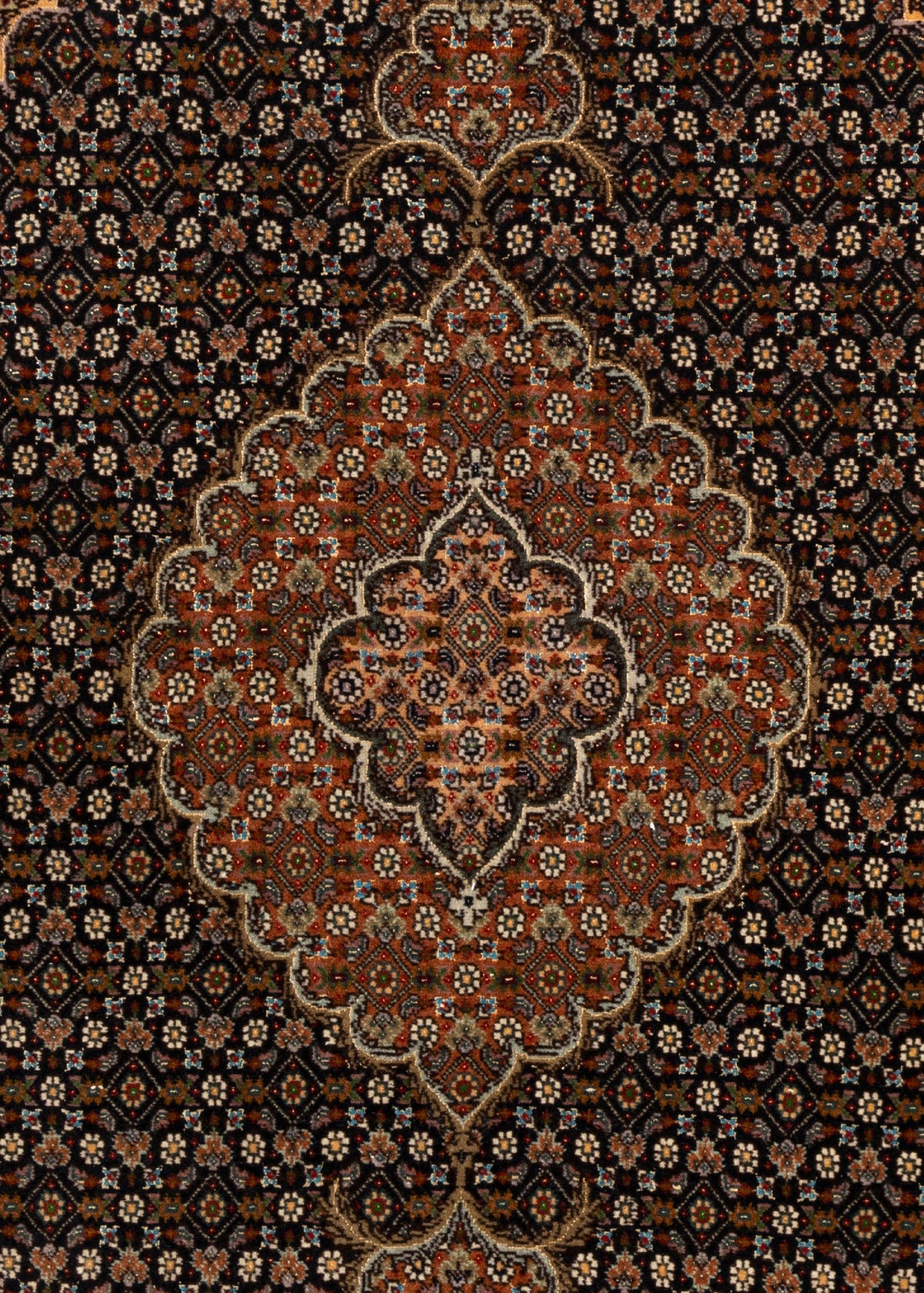 156 x 103 Täbriz