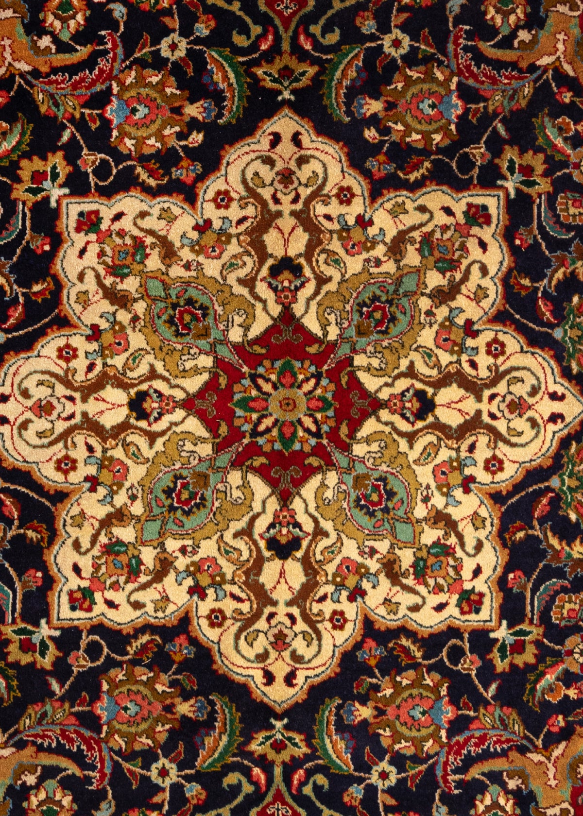 391 x 301 Täbriz
