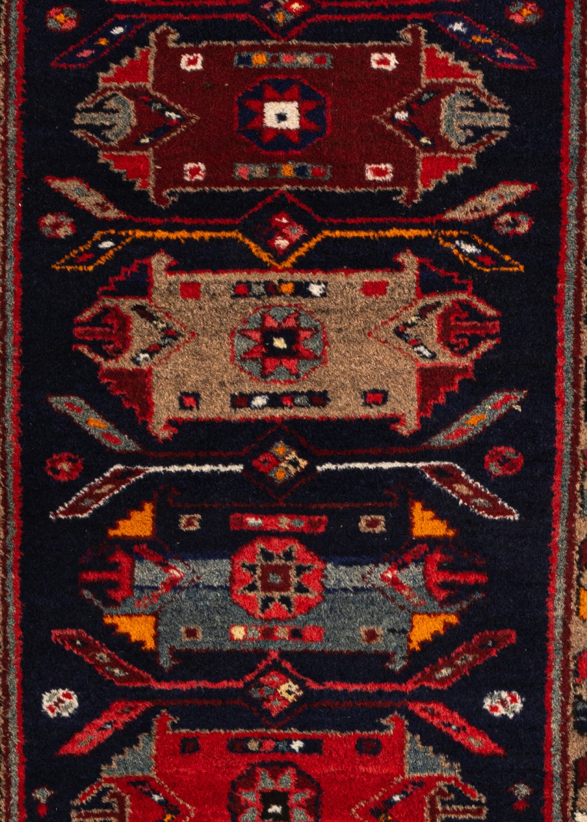 143 x 106 Hamadan
