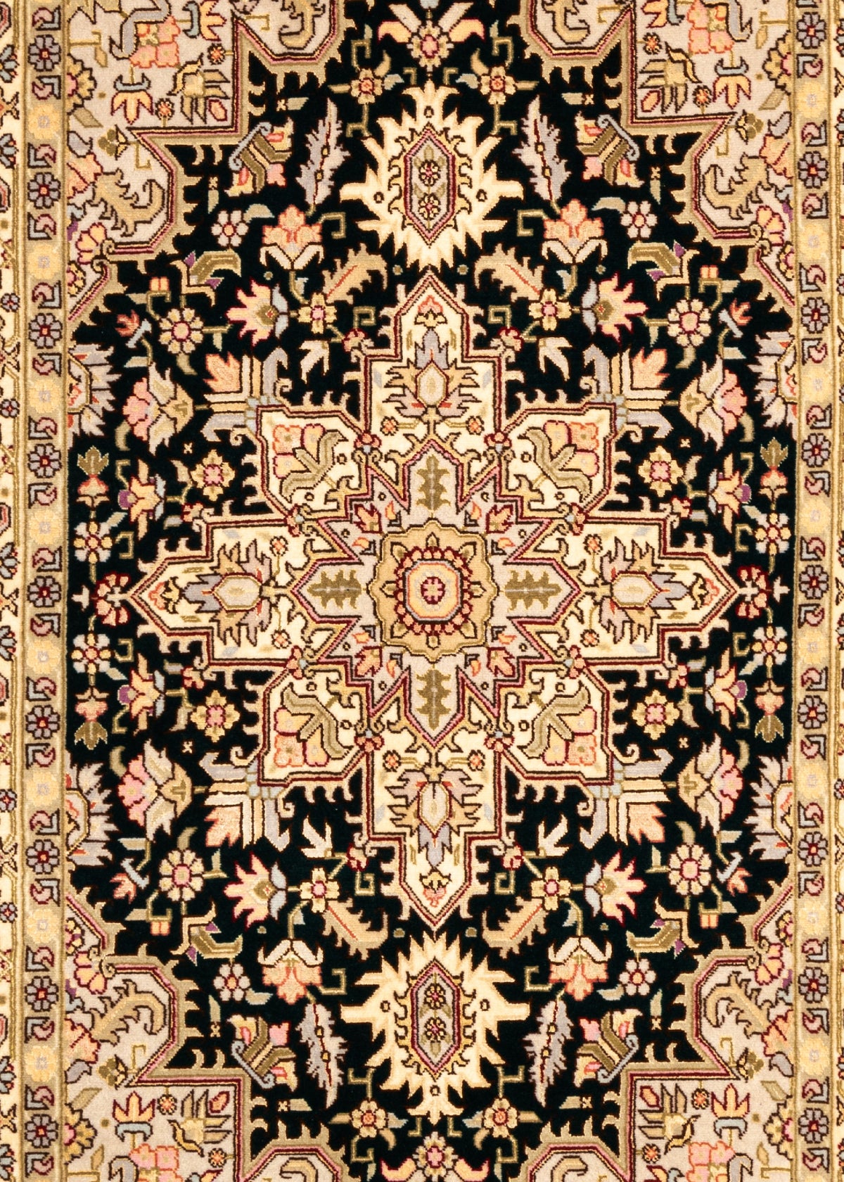 316 x 85 Täbriz mit Seide