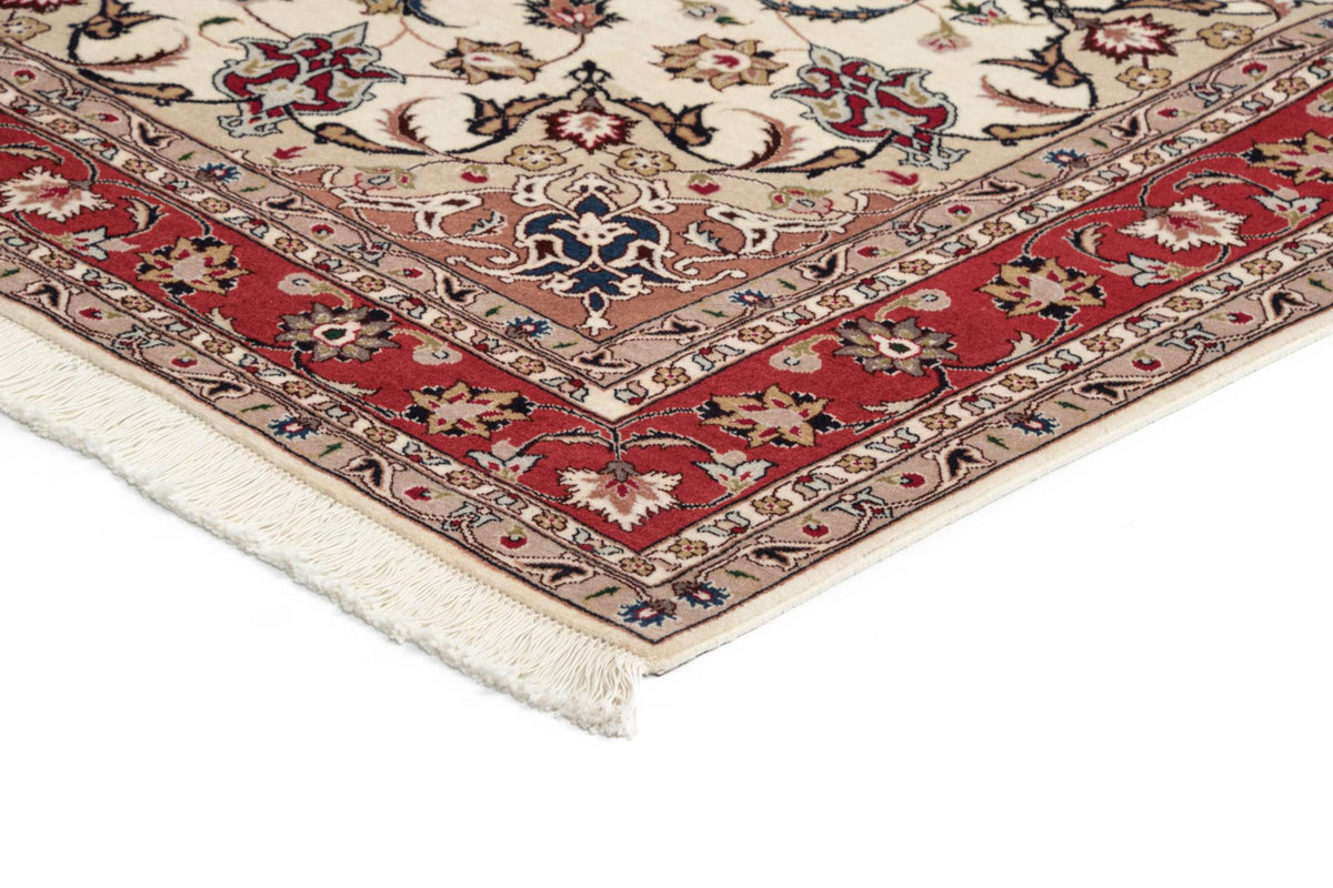 178x112 Tabriz con seta