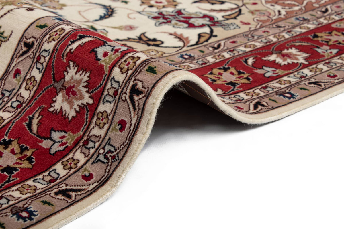 178x112 Tabriz con seta