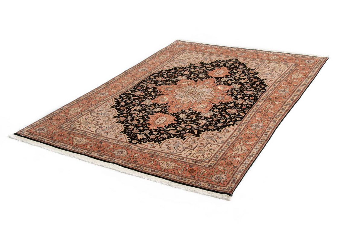 150x103 Tabriz con seta