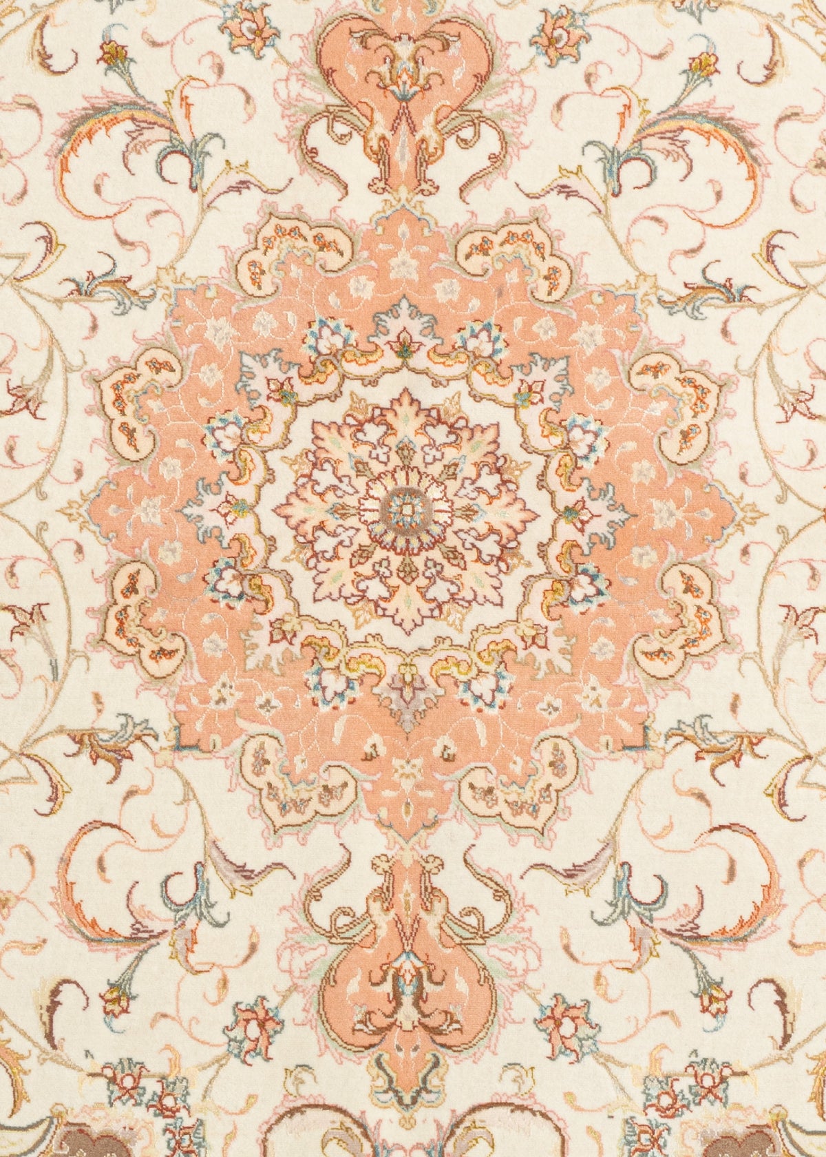 217x150 Tabriz on and with silk
