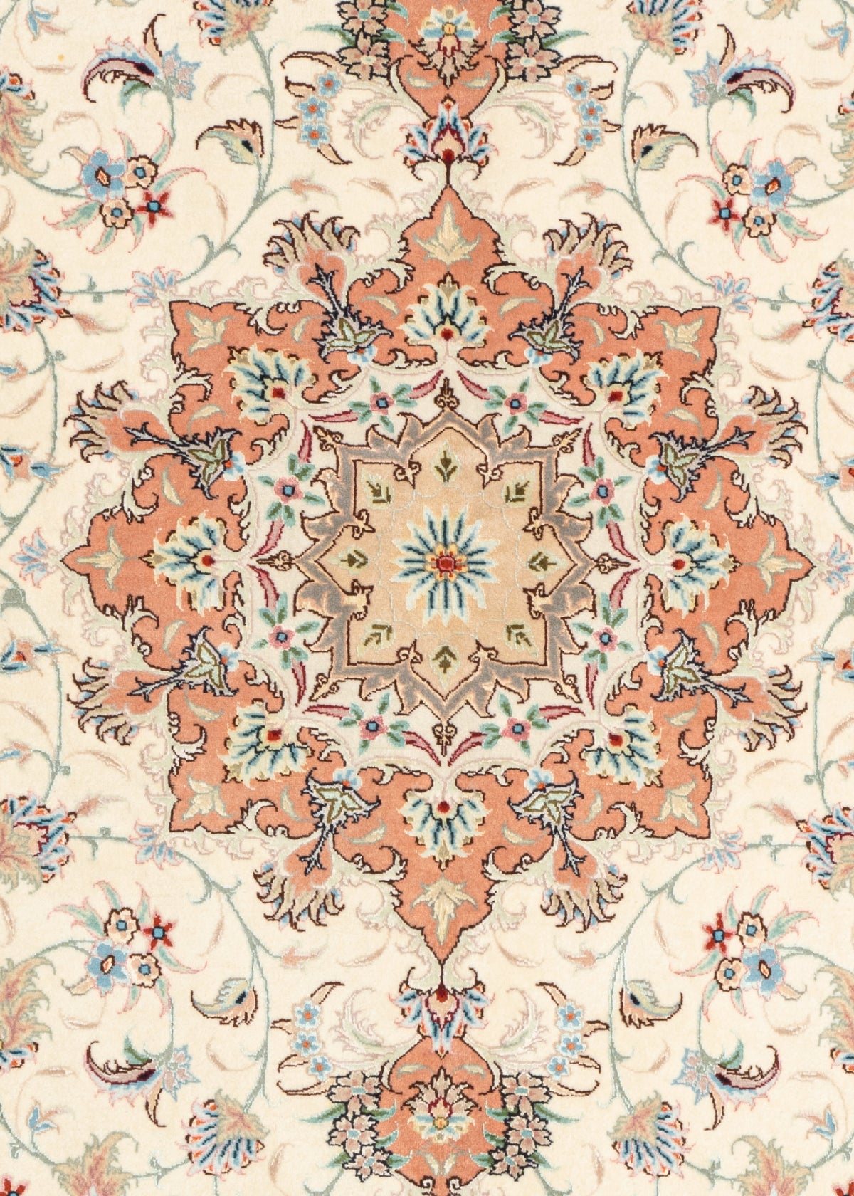 220 x 157 Täbriz auf und mit Seide