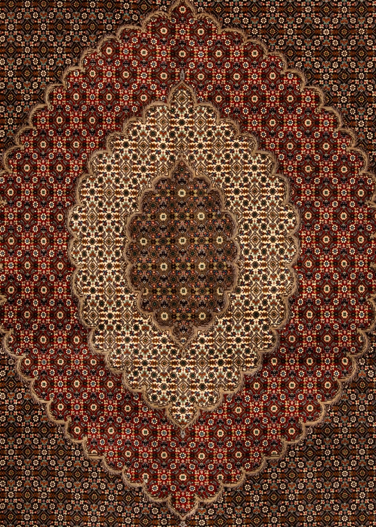 391 x 300 Täbriz Mahi