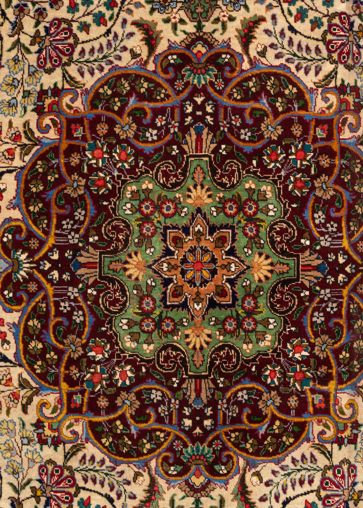 347 x 237 Täbriz
