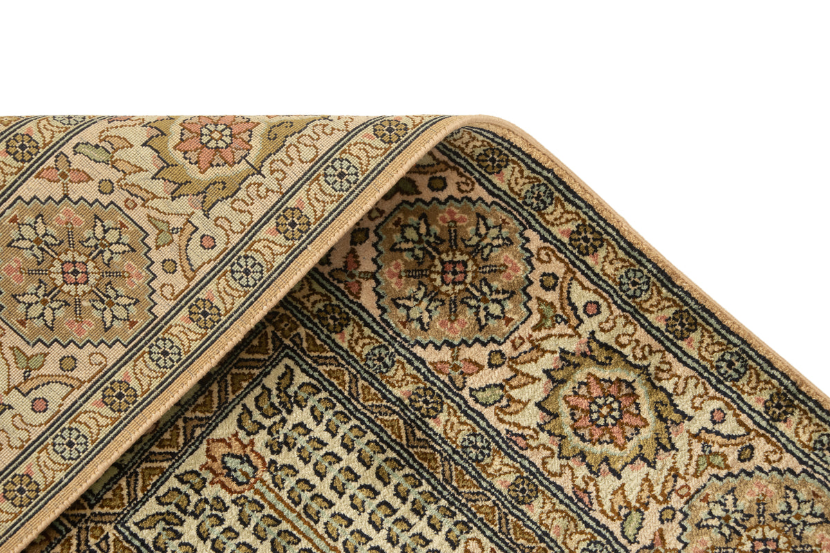 75 x 52 Kashmir Seide