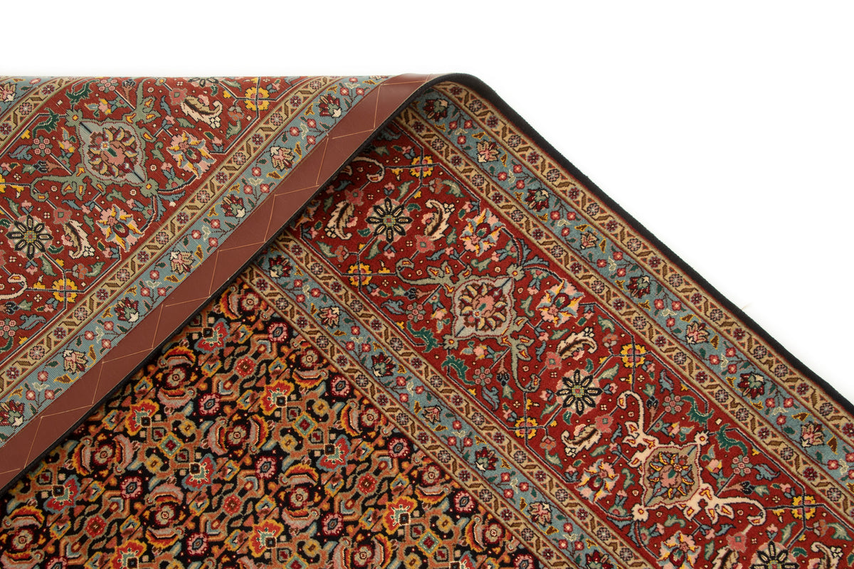 358x252 Tabriz with silk