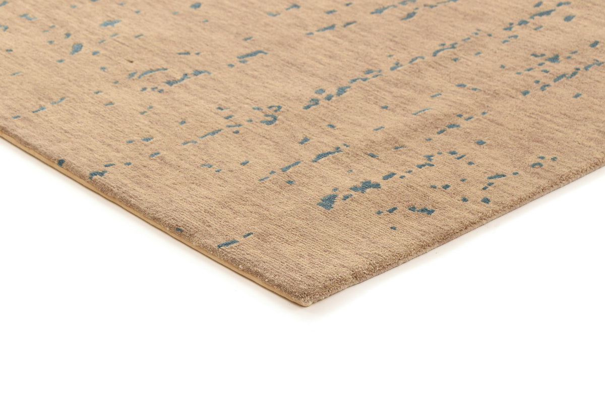 320x200 Damask with silk