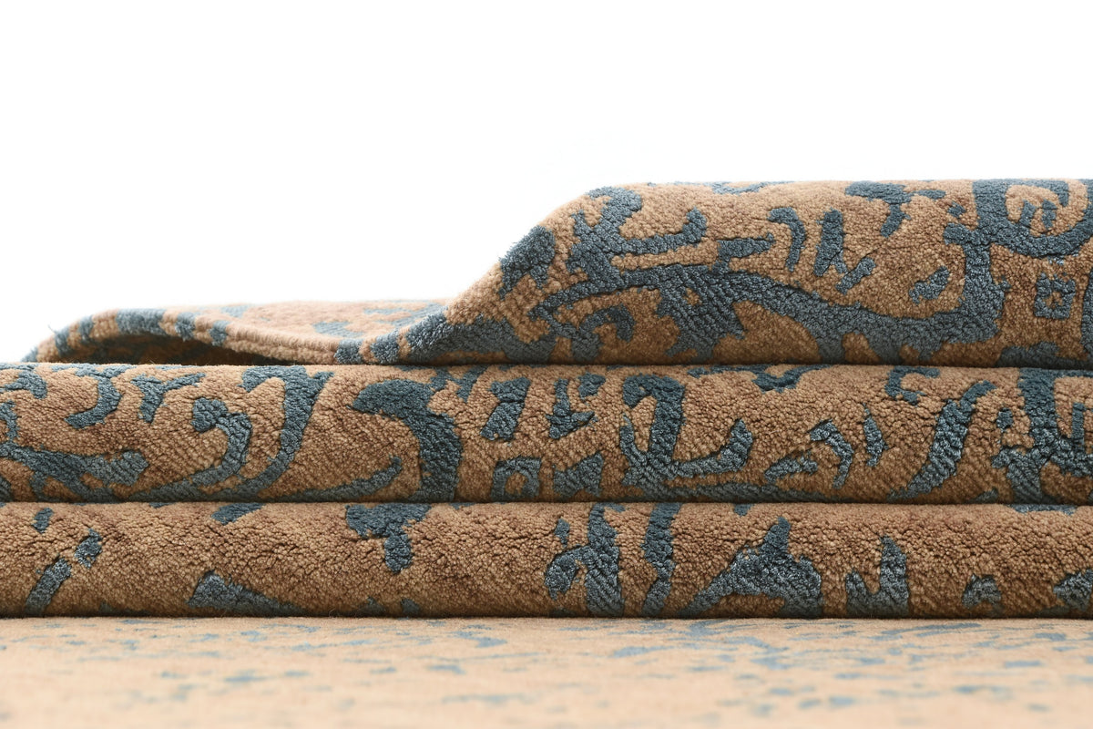 320x200 Damask with silk