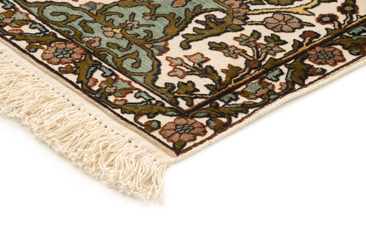 Kashmir silk