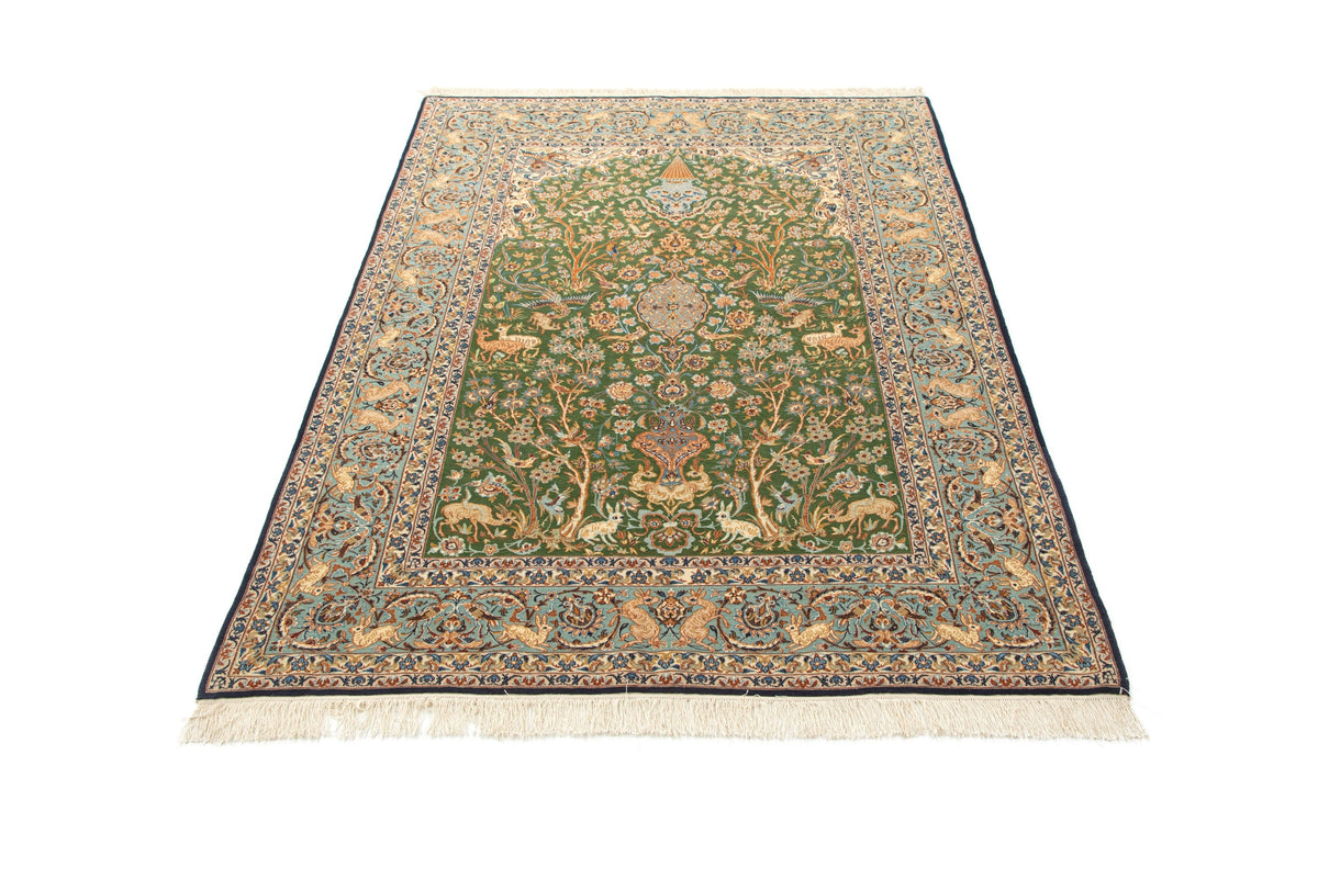 232 x 157 Isfahan