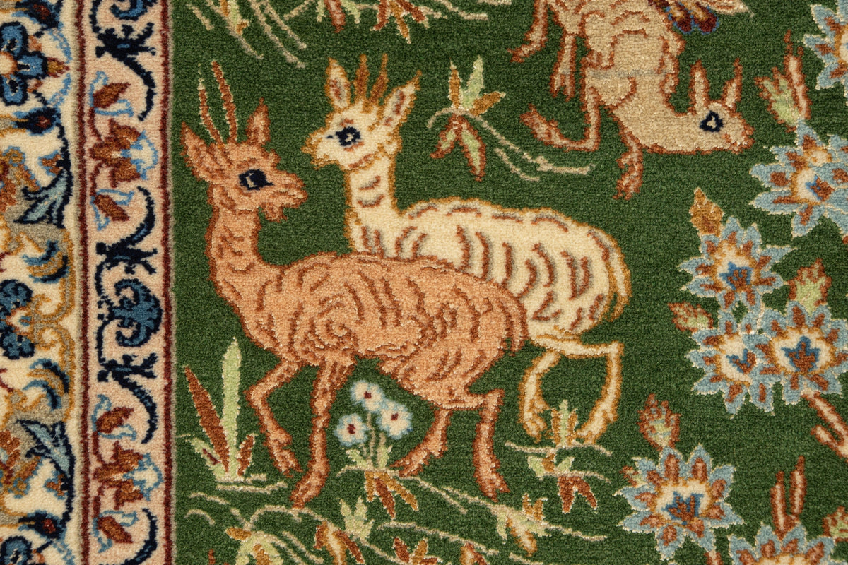 232 x 157 Isfahan