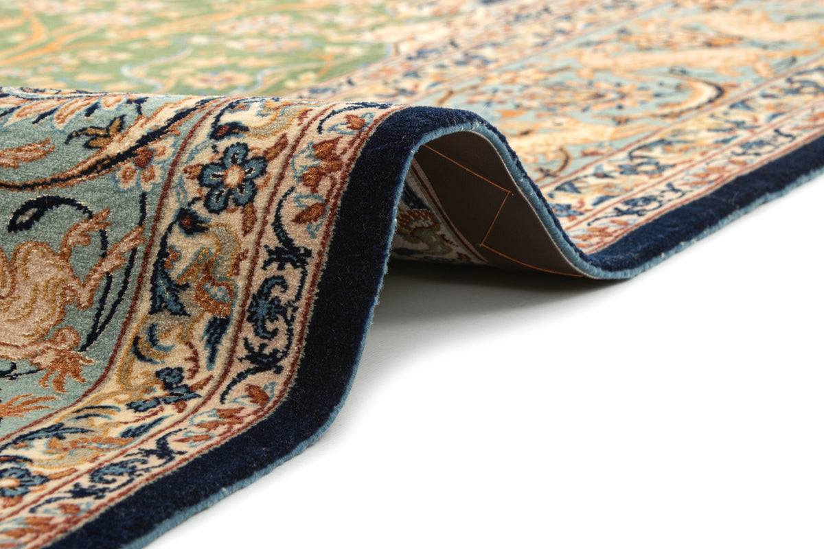 232 x 157 Isfahan