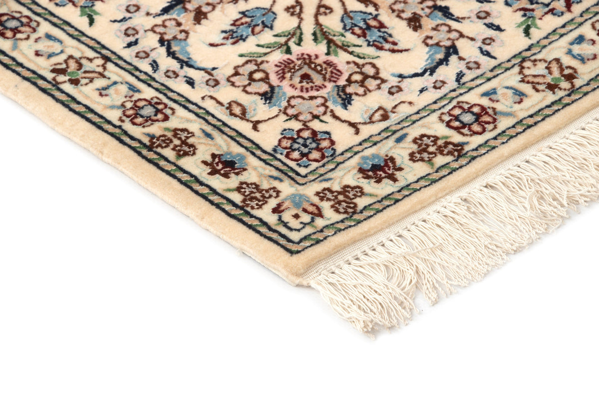 200 x 129 Nain 6 La