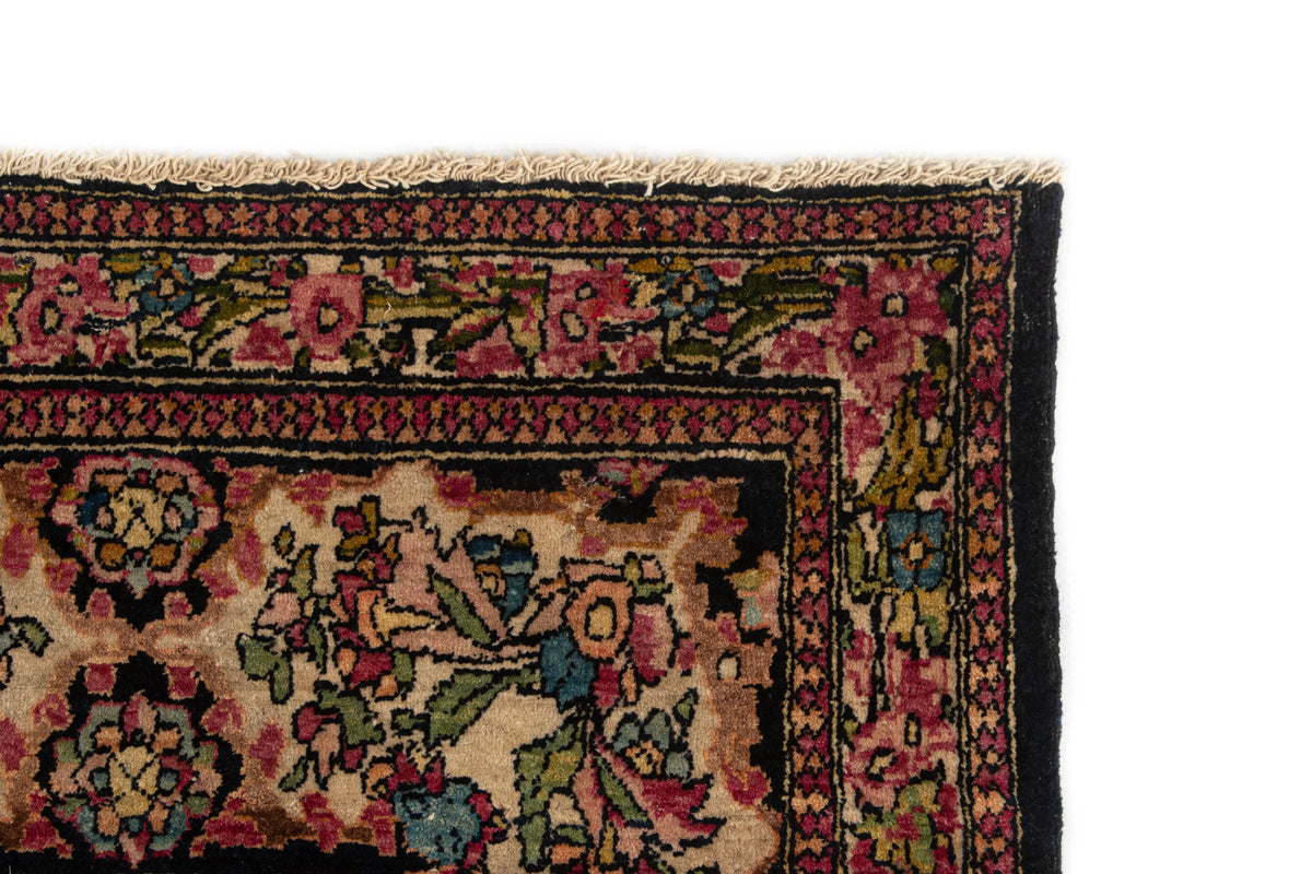 228 x 136 Isfahan