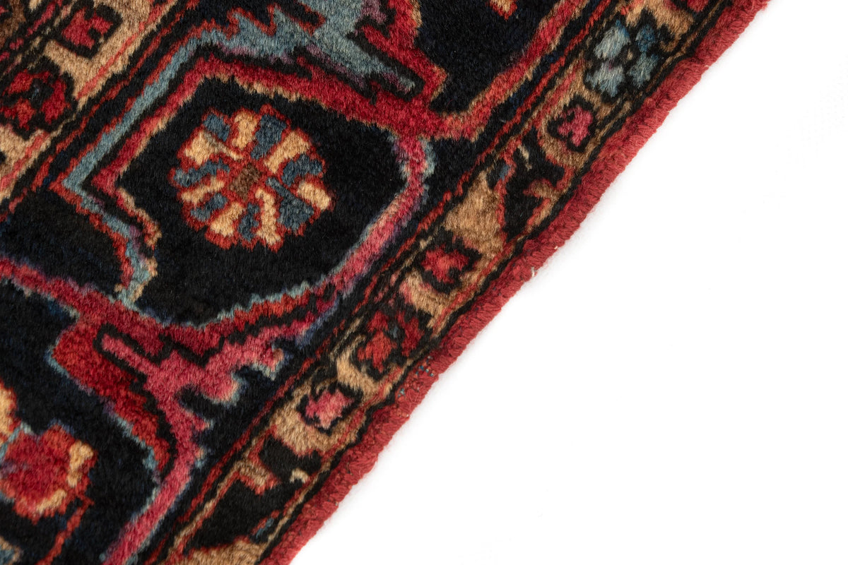 215 x 133 Saruk