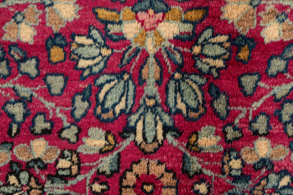 369 x 272 Kerman