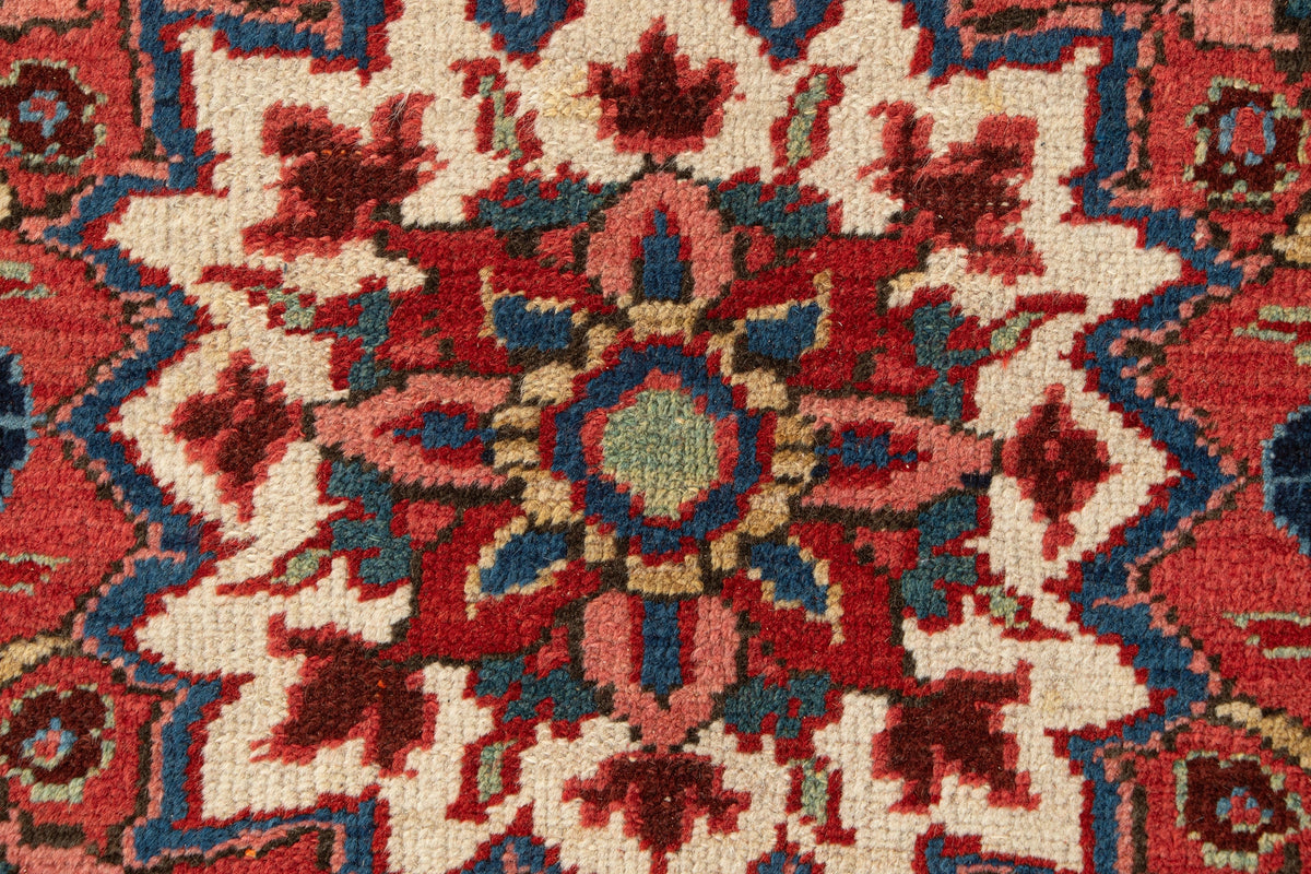 345 x 240 Merovan