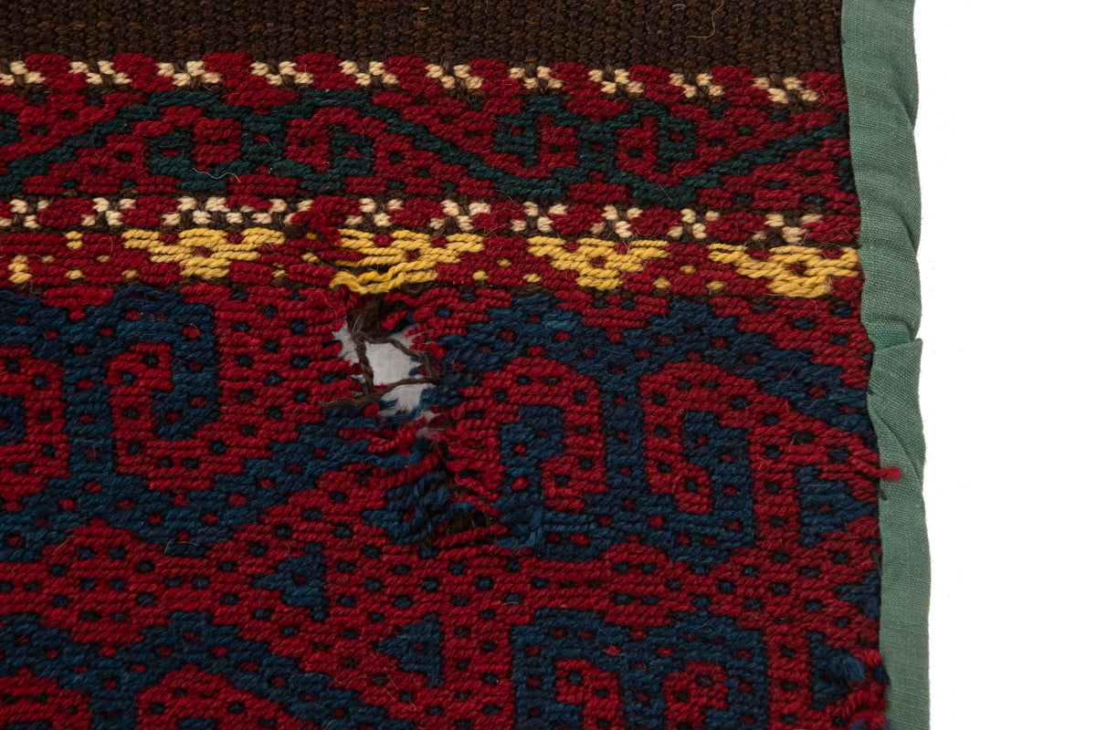 214 x 146 Kelim