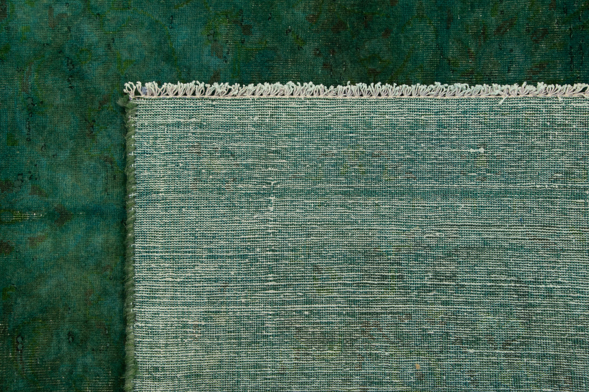 397 x 290 Vintage Royal
