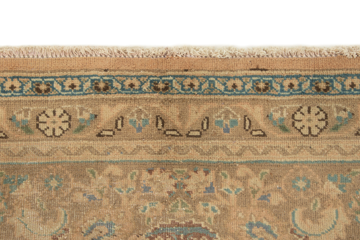 397 x 277 Vintage Royal