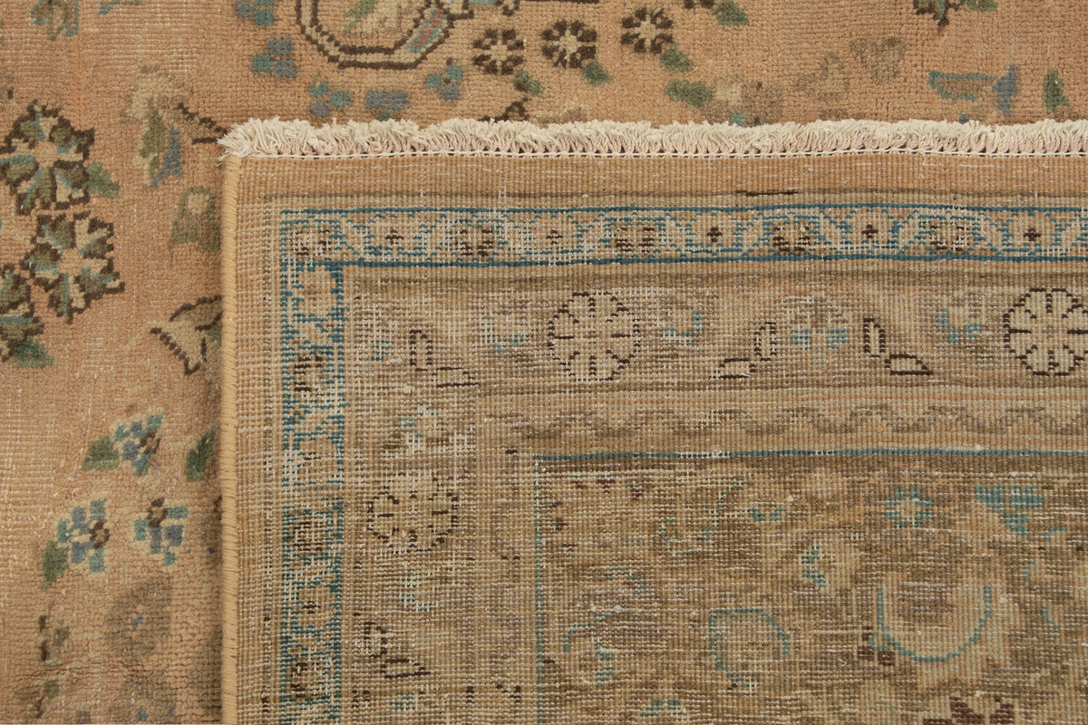 397 x 277 Vintage Royal
