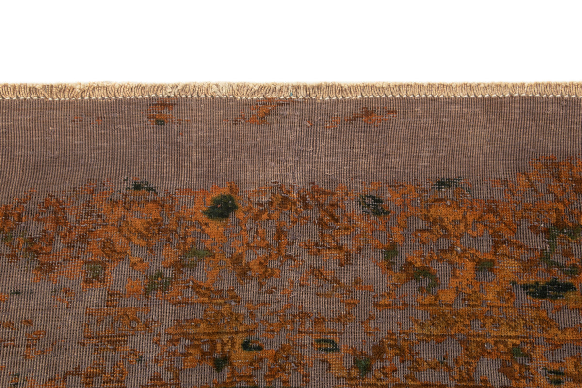 300 x 294 Vintage Royal
