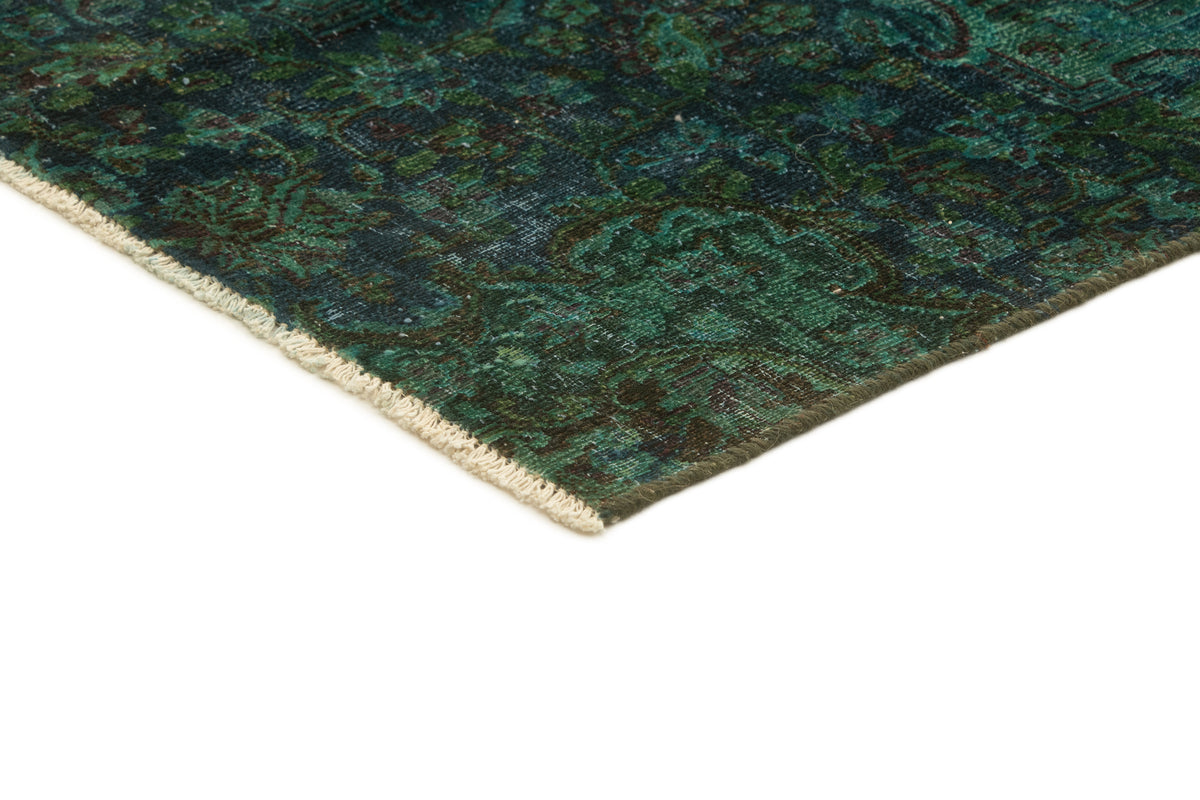293 x 200 Vintage Royal