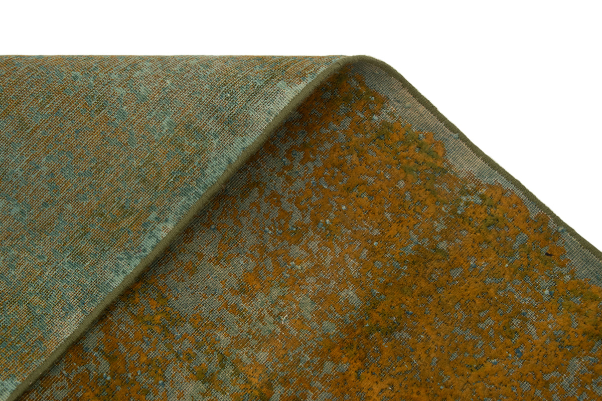 278 x 185 Vintage Royal