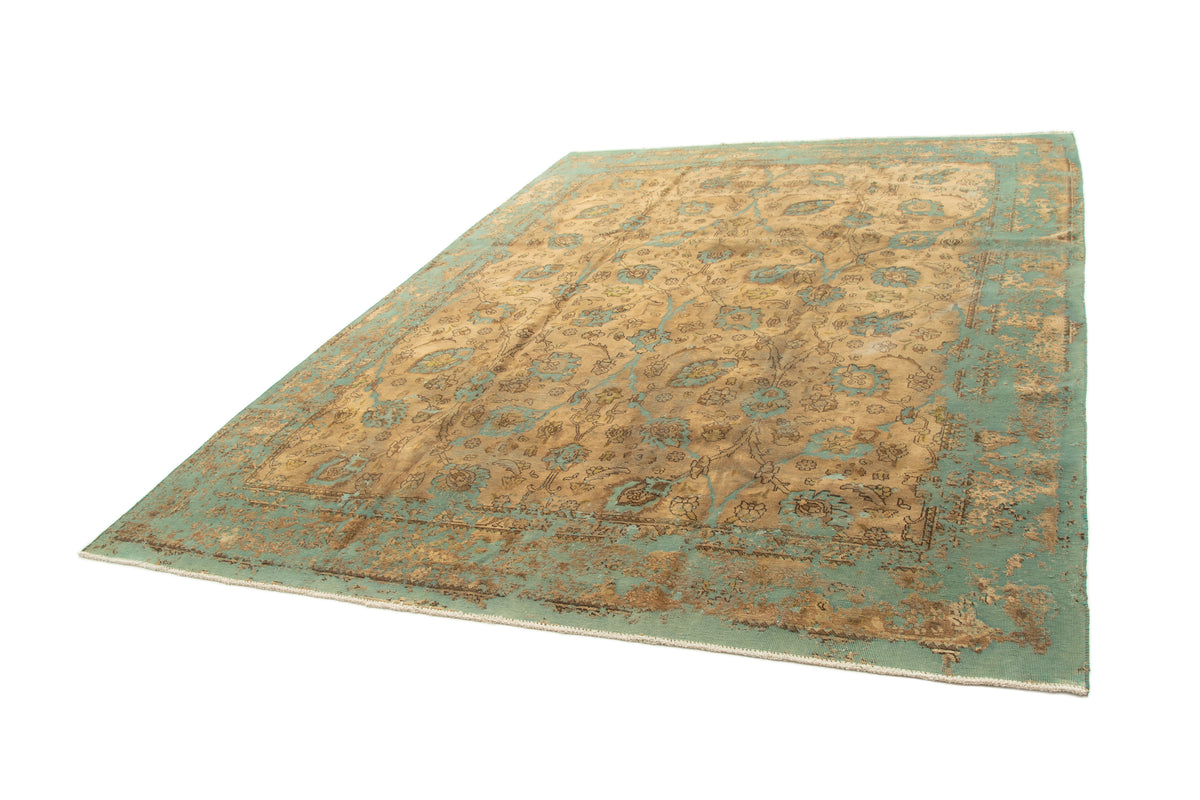 370 x 282 Vintage Royal
