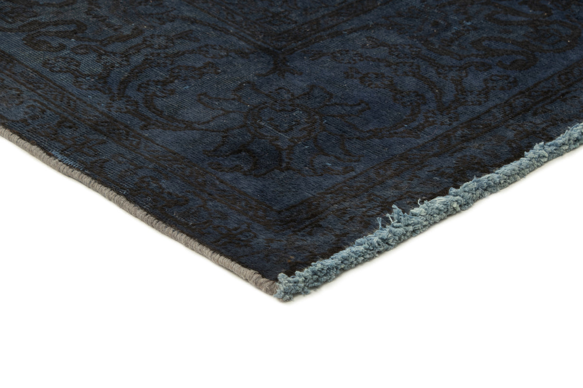 400 x 270 Vintage Royal