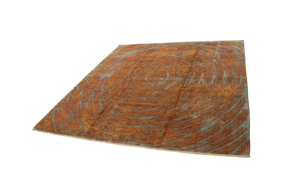 300 x 284 Vintage Royal