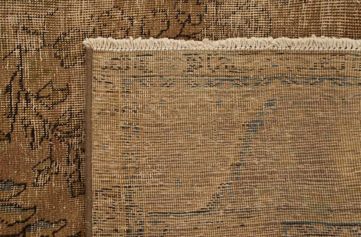385 x 295 Vintage Royal